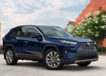 臺灣賣最好進口車 Toyota RAV4穩坐銷售冠軍，消費者口碑大爆發！