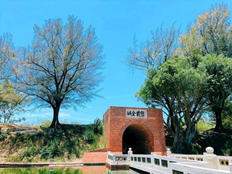 【台南感恩季】台電英雄免費遊古蹟!颱風搶修後的文化療癒之旅 【台南感恩季】台電英雄免費遊古蹟!颱風搶修後的文化療癒之旅