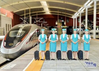 京哈高鐵暑運爆滿 哈爾濱避暑遊成新熱潮