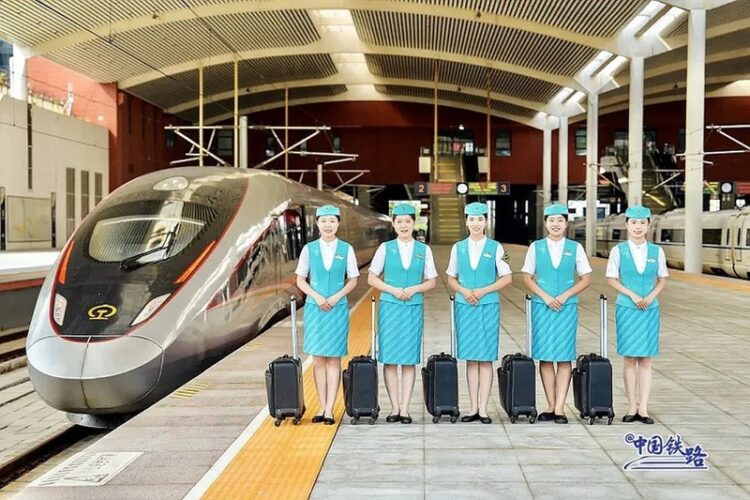 京哈高鐵暑運爆滿 哈爾濱避暑遊成新熱潮