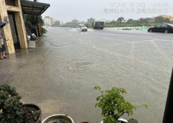嘉南豪雨災情嚴重！多處積淹水、交通中斷 縣市緊急應變