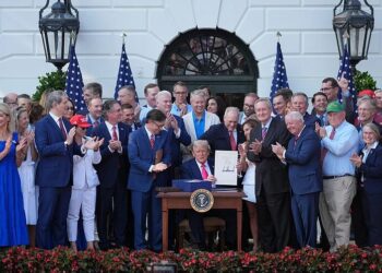 川普於白宮國慶典禮簽署里程碑「美麗大法案」 將改寫美國未來經濟格局