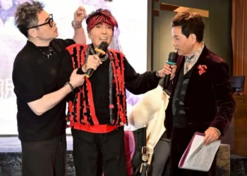 陳凱倫的生命日記篇 我看見國寶林沖的笑容——還在發光 生前的香膏 比死後的花更香！