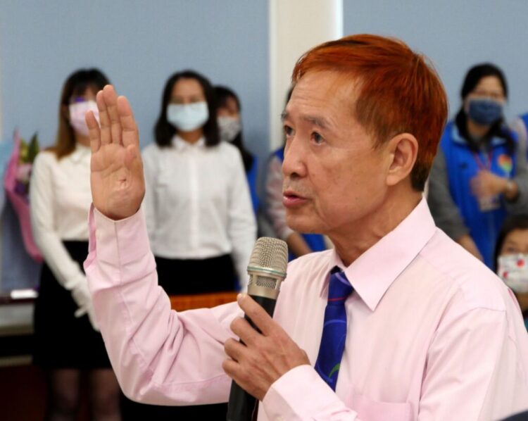 向王世堅致敬！