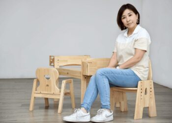 她們不只設計家具，她們設計孩子的自信人生——破億募資背後的母愛團隊