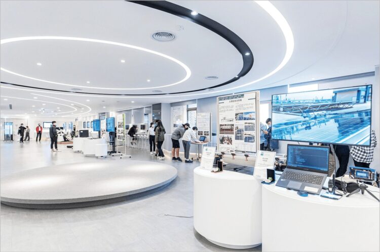 義守大學全面強化AI教育實力 串聯產學、國際化打造智慧高教新典範 義守大學全面強化AI教育實力 串聯產學、國際化打造智慧高教新典範