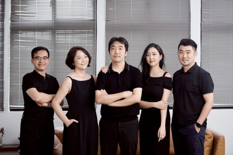 目標成為「包租代管」信賴第一品牌! 一方生活藍太太獲VENTURE+ 六千萬A輪投資 目標成為「包租代管」信賴第一品牌! 一方生活藍太太獲VENTURE+ 六千萬A輪投資