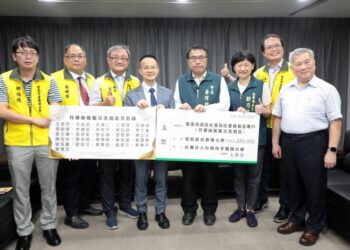 臺南市牙醫師公會捐贈123萬元善款 助力災後重建 臺南市長黃偉哲感謝社會攜手