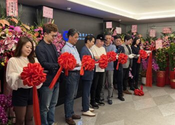 鉅鈜營造總裁蕭羣「夢想起飛太空站」助台灣產業實現AI轉型邁向全球