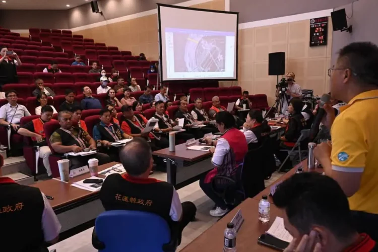 傾聽民意 守護花蓮 縣長徐榛蔚率隊赴富里、卓溪舉行基層座談 傾聽民意 守護花蓮 縣長徐榛蔚率隊赴富里、卓溪舉行基層座談