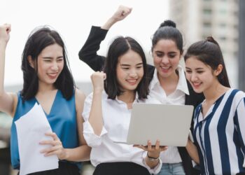 妳夠成熟獨立嗎？這4件事別再依賴男人 做自己的女王！