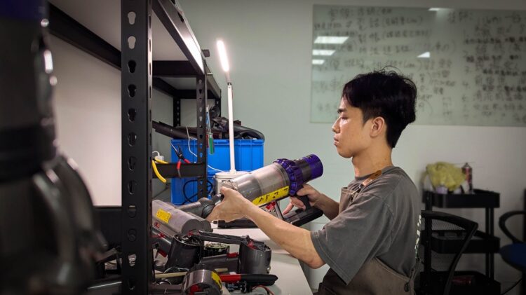 吸塵器吸到貓砂?!意外開啟「淨器先生」的創業之路 吸塵器吸到貓砂?!意外開啟「淨器先生」的創業之路