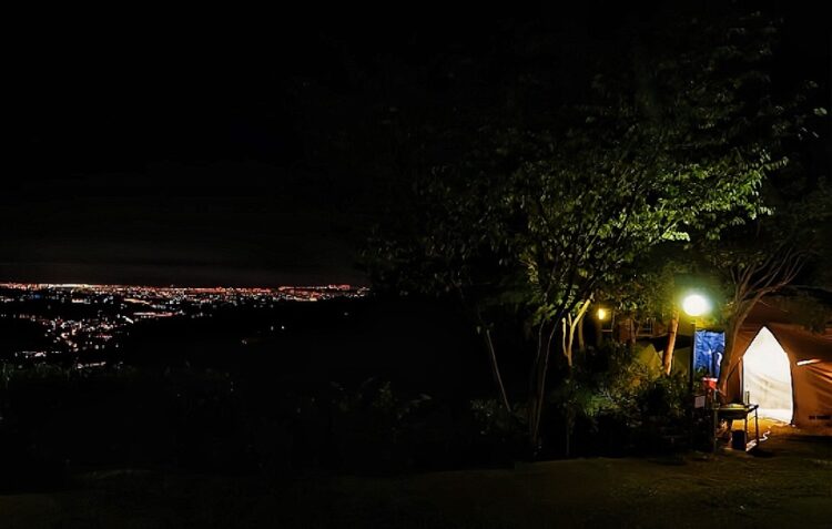 新竹百萬夜景尖石鄉露營區 雲海四季共享 新竹百萬夜景尖石鄉露營區 雲海四季共享