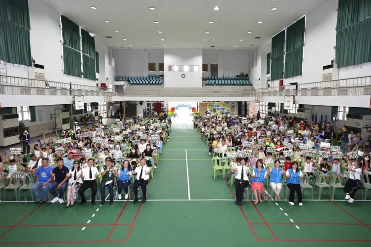 南投114學年迎新活動 禮包、防災帽陪伴小一新生