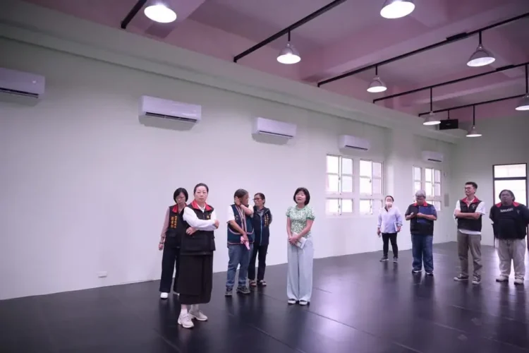 縣長徐榛蔚視察秀林國中技藝大樓 全面提升校園安全與學習環境