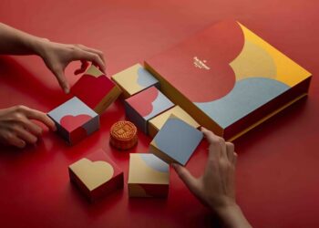 高雄福華大飯店推出中秋新品禮盒 奢華干貝蟹黃、經典蛋黃酥 限量預購開跑