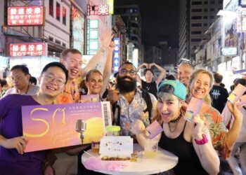 韓團、天團接力開唱！高雄8月演唱會經濟爆發 商圈優惠、粉絲狂歡不間斷