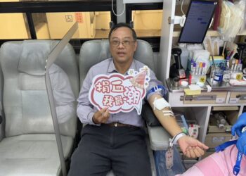 中油公司大林煉油廠 挽袖捐血，油伴您我 今日募集152袋共38,000C.C的血液