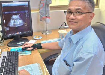 28歲輕熟女臉灰黑 水腫 啤酒尿 壓力、漏服藥致血糖失控，加速尿毒洗腎