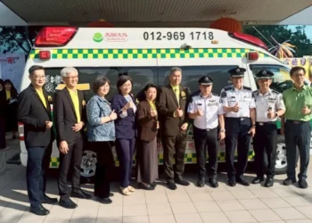 企業楷模天圓文化愛心不間斷 捐贈救護車予馬六甲聖約翰救傷機構