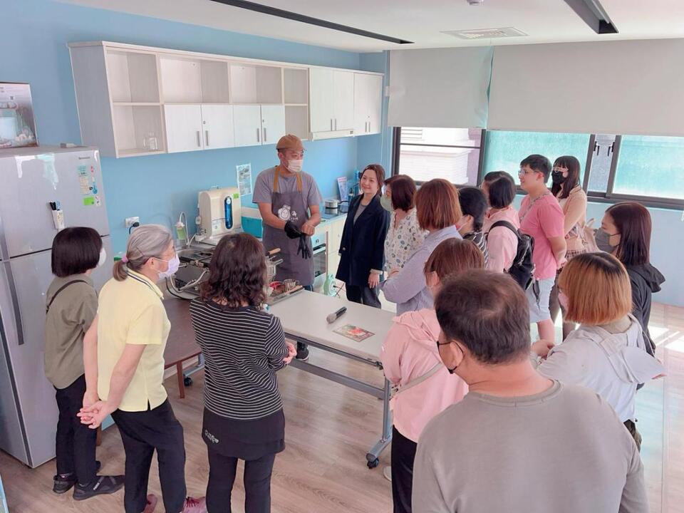 台南人氣木瓜牛奶甜點店開放加盟 南科下午茶木瓜媽成創業神隊友 台南人氣木瓜牛奶甜點店開放加盟 南科下午茶木瓜媽成創業神隊友