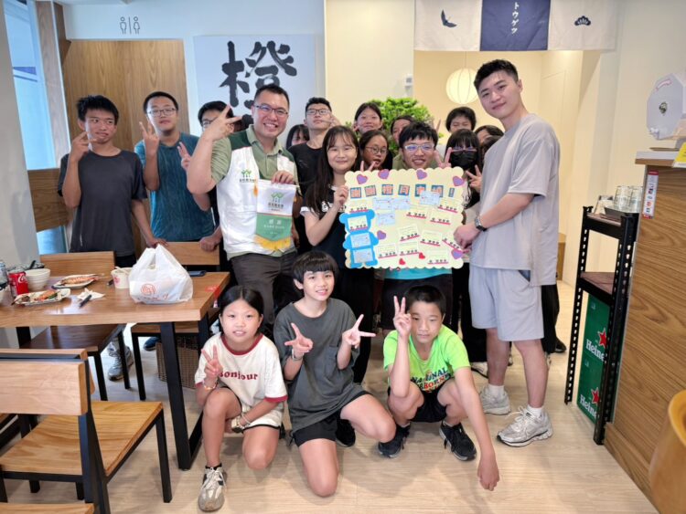 橙月串燒台中、彰化員林用愛做公益 邀家扶兒少中秋品味職人串燒 橙月串燒台中、彰化員林用愛做公益 邀家扶兒少中秋品味職人串燒