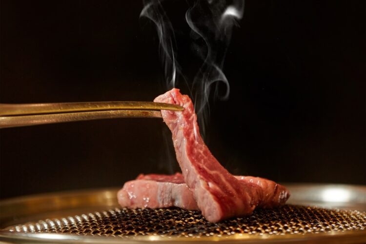 新莊火烤兩吃餐廳 平價吃到飽也能盡享A5和牛等級美味