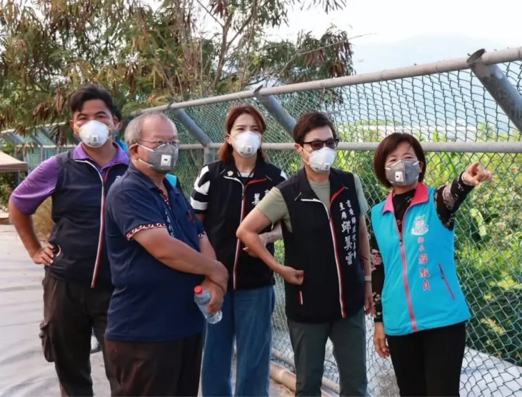 吉安鄉資源回收貯存場火警延燒後續 鄉公所團隊正積極面對進行應變處置