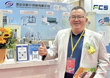 越南台商聯合總會代表大會 洪志華榮膺27屆總會長 越南台商聯合總會代表大會 洪志華榮膺27屆總會長