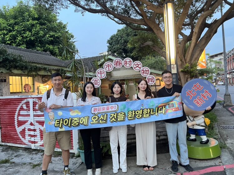 休假即刻啟程!臺中韓國直飛航線熱度飆升 韓國德威航空空服員親身體驗美食美景 休假即刻啟程!臺中韓國直飛航線熱度飆升 韓國德威航空空服員親身體驗美食美景