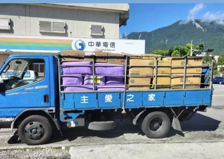 花蓮地檢署於今(9/25)日持續辦理災後相驗、調查工作花蓮更保、犯保亦即時關懷送暖