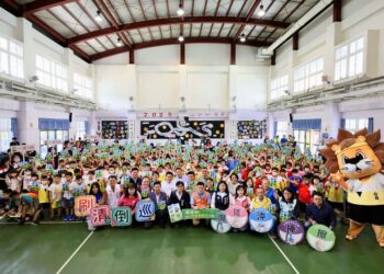 陳其邁開學日視察校園防疫整備 落實校園環境整潔維護師生健康