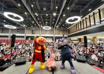 新光三越高雄左營店 9/5-9/21秋季購物節 新品首波8折起！