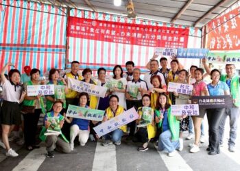 中和及安聯合扶輪友社白米捐贈與獎學金助學 行善傳遞溫暖希望