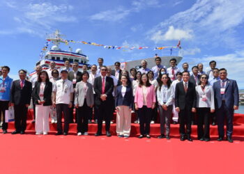 台船公司基隆廠承造海委會「花蓮艦」交船暨「澎湖艦」命名下水聯合典禮