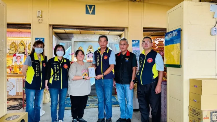 吉安警偕吉安義警第二中隊 為孤獨往生者提供愛心後援 吉安警偕吉安義警第二中隊 為孤獨往生者提供愛心後援