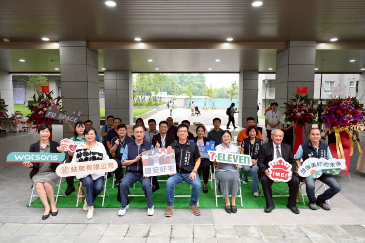 臺中市西屯國安一期好宅迎首批住戶入住 店鋪市集熱鬧登場