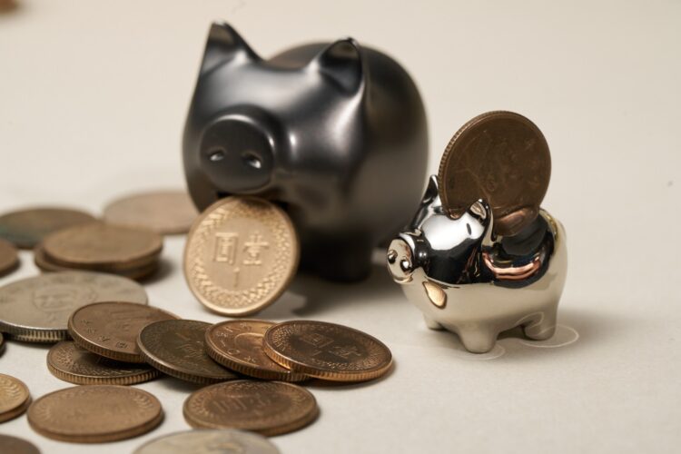 招財擺飾「金豬GOLDENPIG」正式登陸 EVERRICH昇恆昌