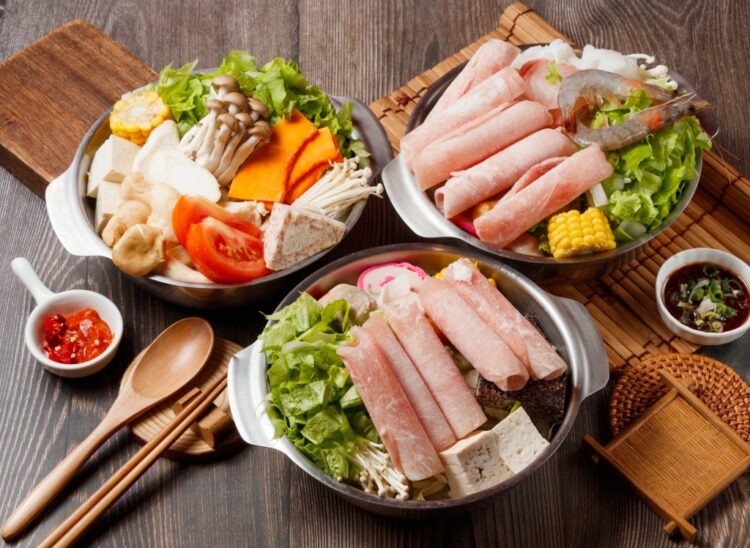 屏東平價小火鍋 百元就開吃 自助吧無限享用超滿足 屏東平價小火鍋 百元就開吃 自助吧無限享用超滿足