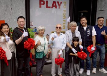 男人堅持開出一條夢幻跑道 LANWAY台中開幕 男人堅持開出一條夢幻跑道 LANWAY台中開幕