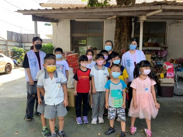 許承睿親赴花蓮馬太鞍溪災區援助重建 許承睿親赴花蓮馬太鞍溪災區援助重建