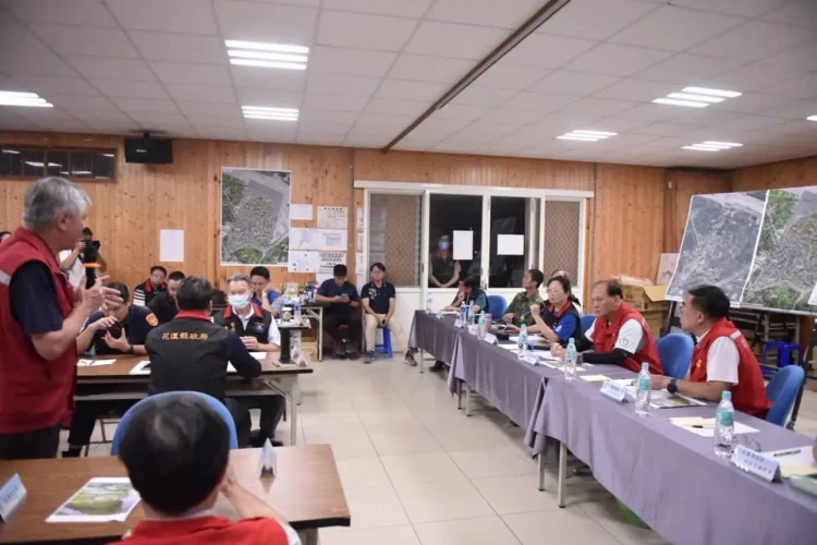 馬太鞍堰塞湖協調及處理工作會議 縣府爭取農友低利貸款緩衝、志工醫療保險