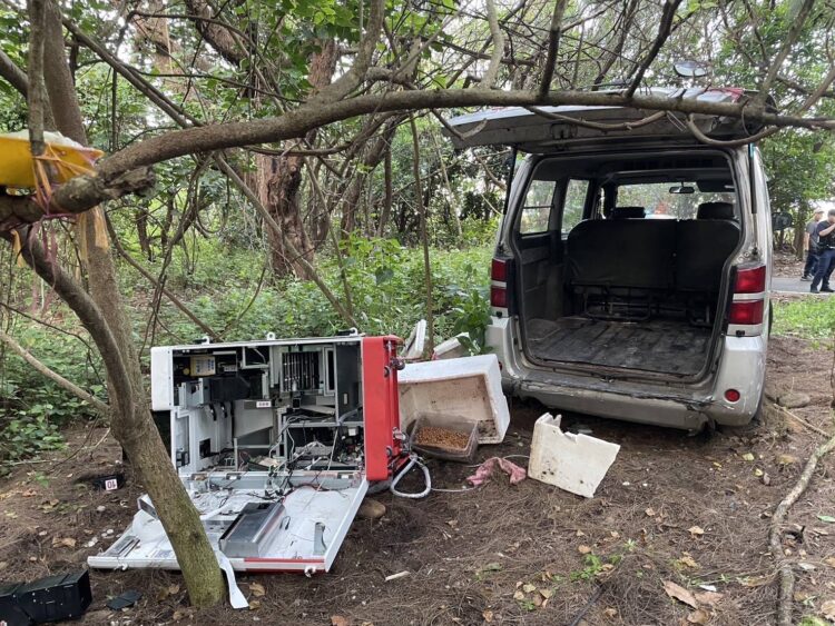 全台首例蝦皮智取機竊案 整台智取機遭棄置海邊 全台首例蝦皮智取機竊案 整台智取機遭棄置海邊
