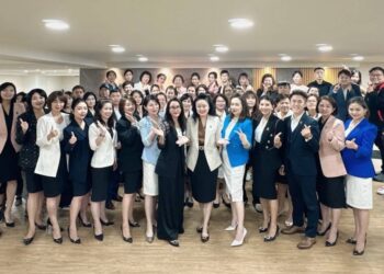 星寶生技進軍香港 馬來西亞市場 2個月創造7500萬業績加碼送保時捷 星寶生技進軍香港 馬來西亞市場 2個月創造7500萬業績加碼送保時捷