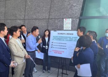 立院交通委員會考察臺中重大建設 副市長黃國榮爭取國一銜接高鐵特區 完善中臺灣路網 立院交通委員會考察臺中重大建設 副市長黃國榮爭取國一銜接高鐵特區 完善中臺灣路網