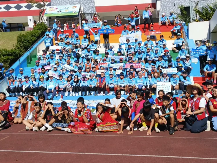 團結行善榮耀扶輪 3490地區愛心環島助力牡丹國小圓夢跨國文化交流 團結行善榮耀扶輪 3490地區愛心環島助力牡丹國小圓夢跨國文化交流