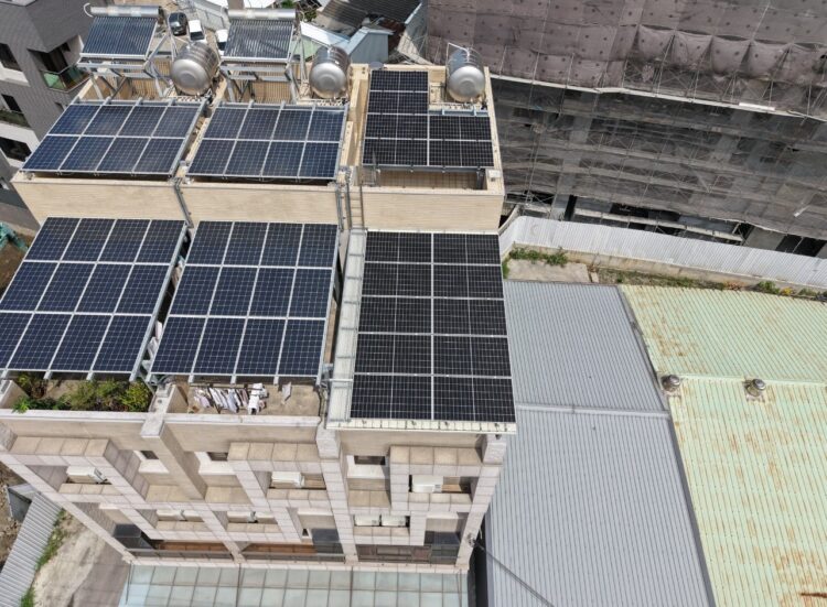 最後倒數！臺中市114年獎勵屋頂光電計畫申請踴躍 清水庄腳透天厝最熱烈