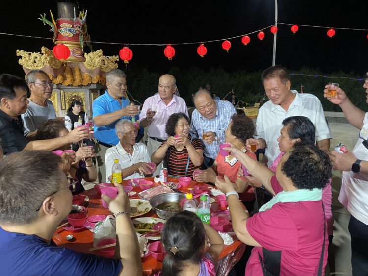 澎湖縣長陳光復赴七美關心建設 與鄉親同祈福凝聚信仰力量 祈福風調雨順