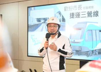 新北市捷運三鶯線全線動態測試 新北市長侯友宜試乘列車拚114年初通車 新北市捷運三鶯線全線動態測試 新北市長侯友宜試乘列車拚114年初通車