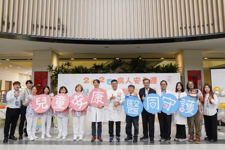 嬰幼兒哈姆立克法和CPR 是父母必備救命能力 嬰幼兒哈姆立克法和CPR 是父母必備救命能力